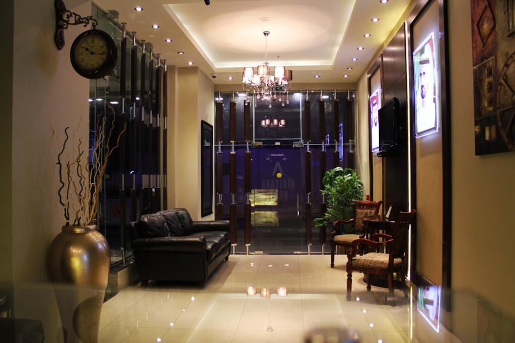 דובאי Africana Hotel מראה חיצוני תמונה